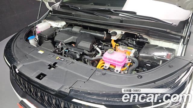 Kia Carnival 2025 — ფოტო 6/20