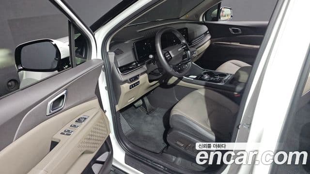 Kia Carnival 2025 — ფოტო 10/20