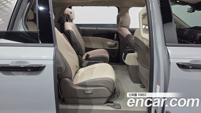 Kia Carnival 2024 — ფოტო 11/20