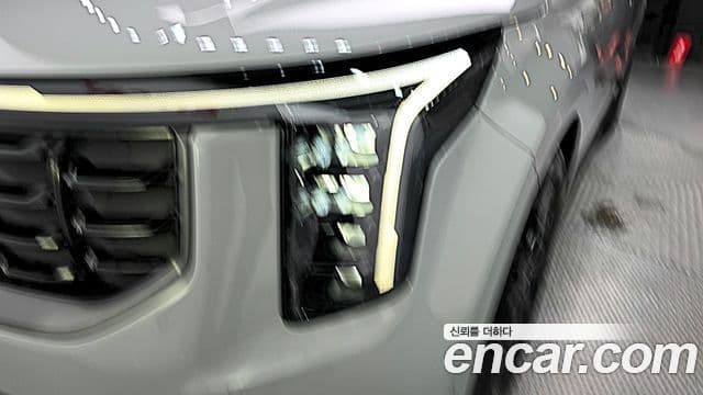 Kia Carnival 2024 — Photo 5/35