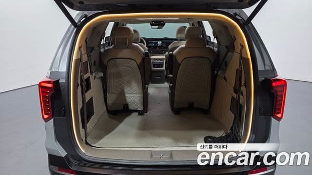 Kia Carnival 2024 — Photo 31/35