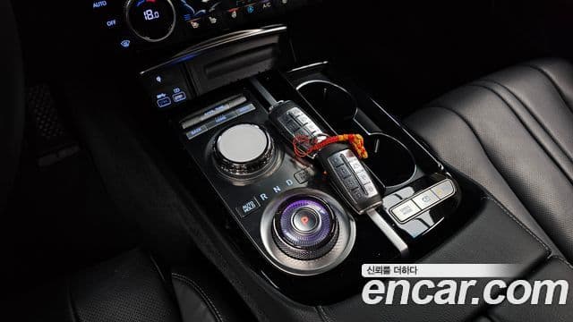 Genesis Electrified G80 2022 — Şəkil 7/20