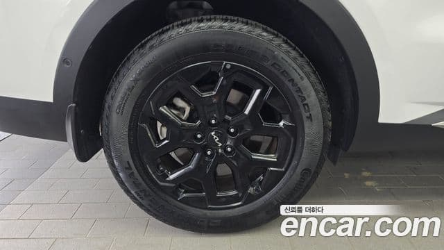 Kia Sorento 2023 — ფოტო 5/20