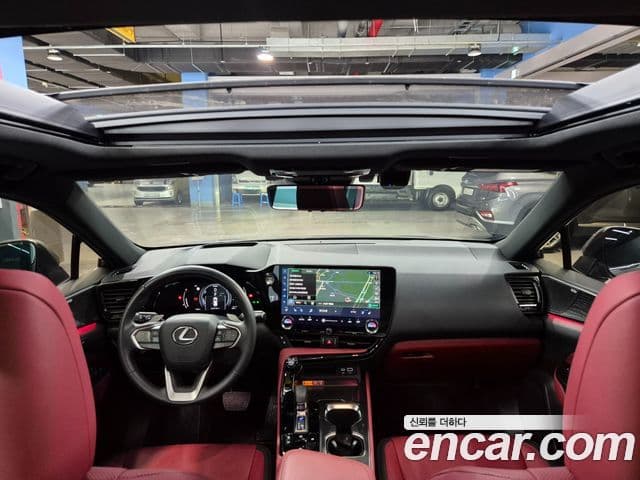 Lexus NX350h 2024 — ფოტო 10/20