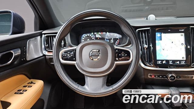 Volvo V60 Cross Country 2021 — Şəkil 12/20