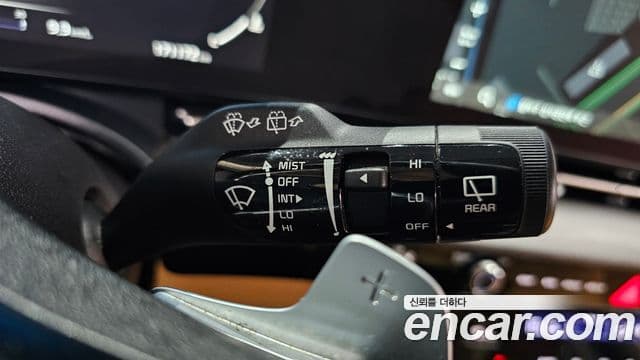 Kia Carnival 2021 — ფოტო 20/20