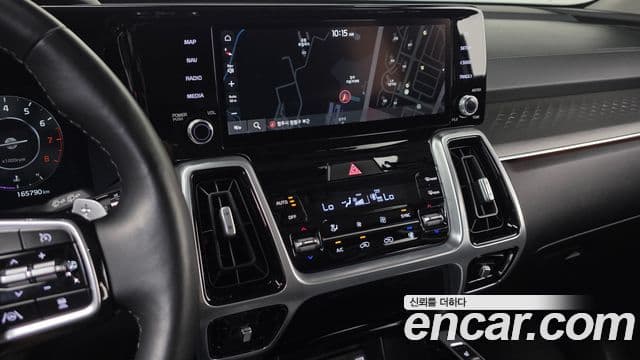 Kia Sorento 2021 — Фото 14/20