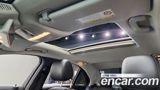 Mercedes-Benz C-Class 2019 — Фото 19/20