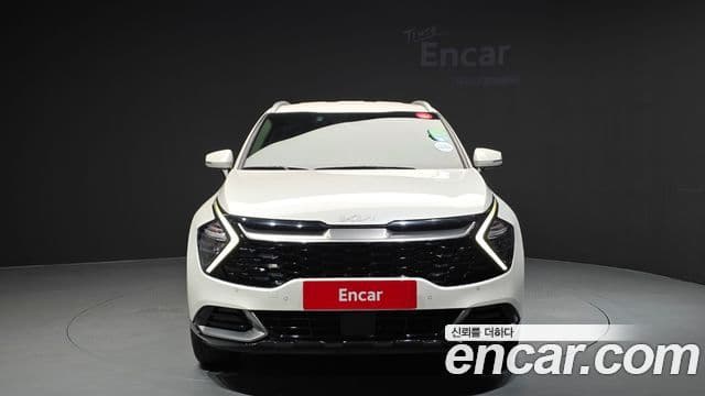 Kia Sportage 2022 — Фото 2/20