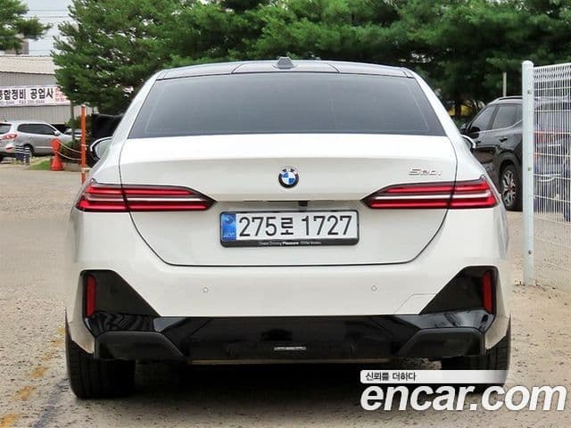 BMW 5 Series 2025 — ფოტო 3/20