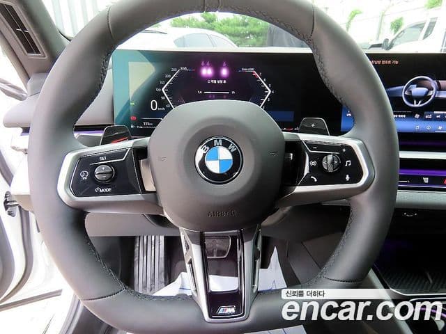 BMW 5 Series 2025 — ფოტო 6/20