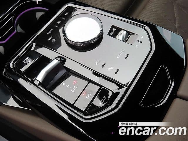 BMW 5 Series 2025 — ფოტო 10/20