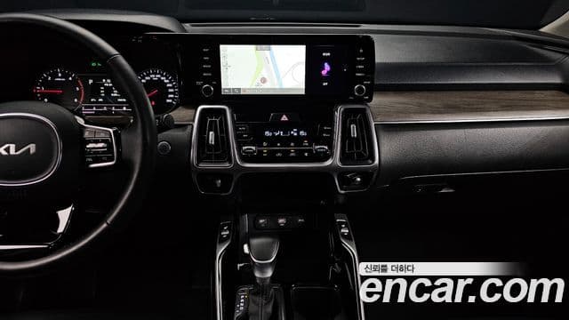 Kia Sorento 2023 — Фото 13/20