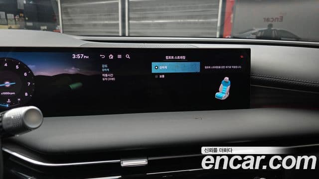 Genesis Electrified G80 2025 — ფოტო 15/20
