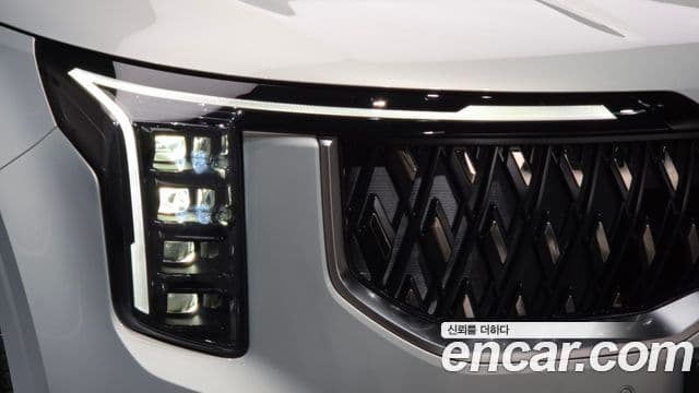 Kia Carnival 2024 — Photo 31/35