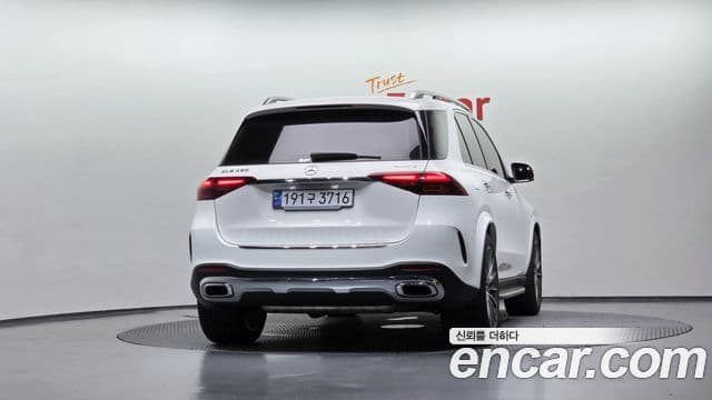 Mercedes-Benz GLE-Class 2024 — Фото 4/20