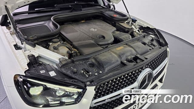 Mercedes-Benz GLE-Class 2024 — Фото 6/20