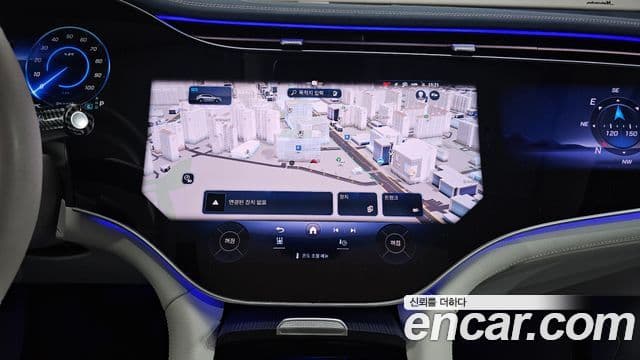 Mercedes-Benz EQE SUV 2023 — ფოტო 30/38