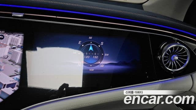 Mercedes-Benz EQE SUV 2023 — ფოტო 31/38