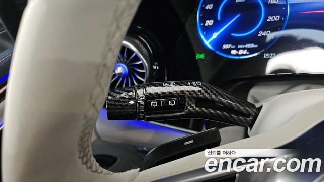Mercedes-Benz EQE SUV 2023 — ფოტო 16/38