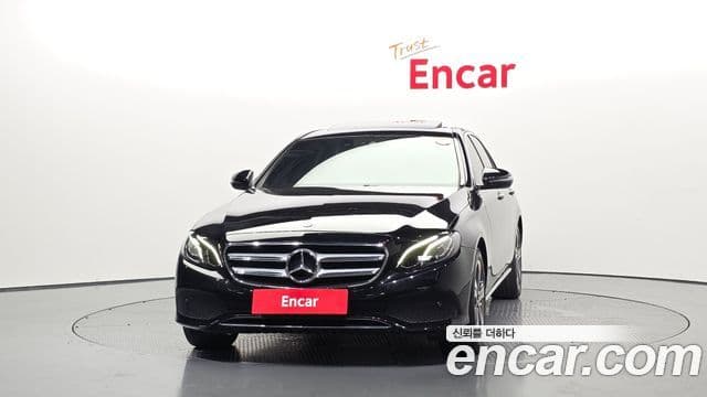 Mercedes-Benz E-Class 2018 — ფოტო 3/20
