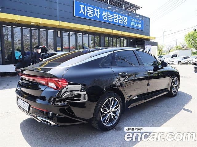 Kia K5 2023 — ფოტო 4/20