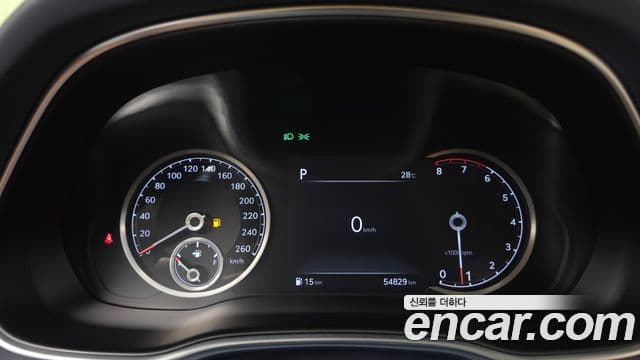 Genesis GV80 2020 — ფოტო 8/20