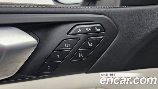 BMW X7 2025 — Фото 17/20