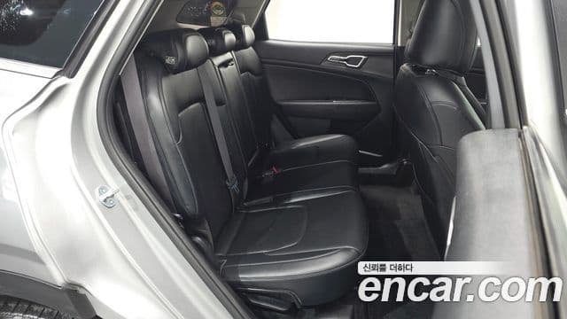 Kia Sportage 2022 — Şəkil 12/20