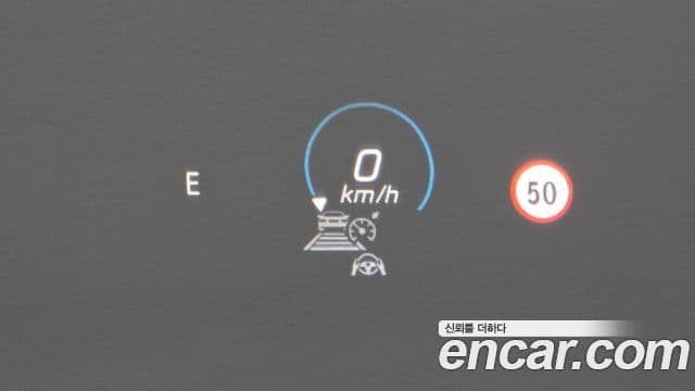 Mercedes-Benz E-Class 2023 — Şəkil 18/20