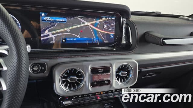 Mercedes-Benz G-Class 2025 — Фото 12/20