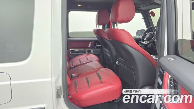 Mercedes-Benz G-Class 2025 — Фото 18/20