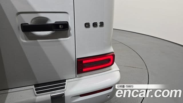Mercedes-Benz G-Class 2025 — ფოტო 19/35