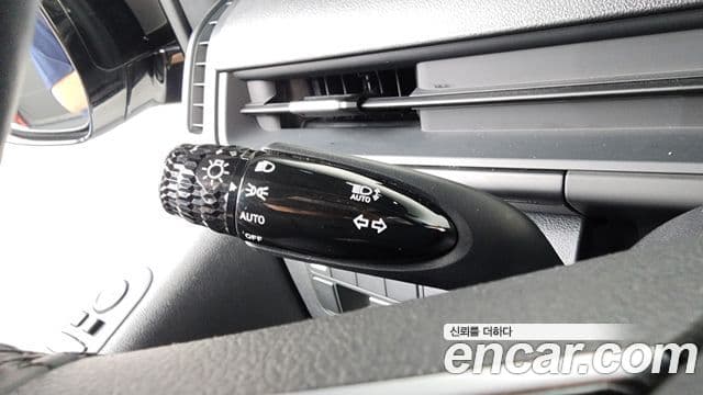 Hyundai Staria 2024 — ფოტო 12/20