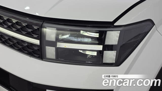 Hyundai Santa Fe 2024 — Şəkil 16/33