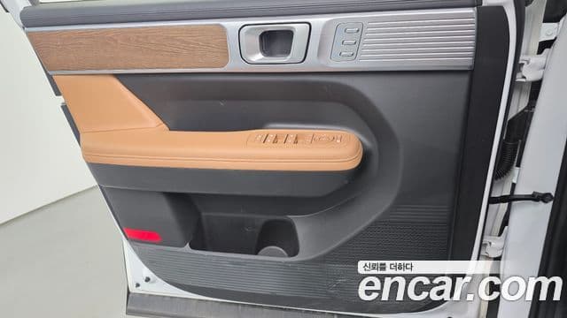 Hyundai Santa Fe 2024 — Şəkil 27/33