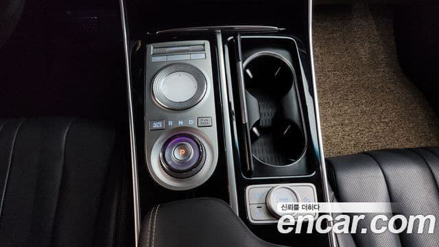Genesis GV80 2022 — Şəkil 9/20