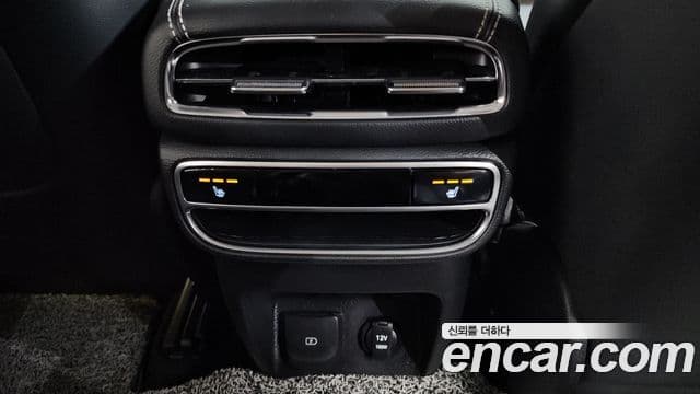 Genesis GV80 2022 — Photo 24/33