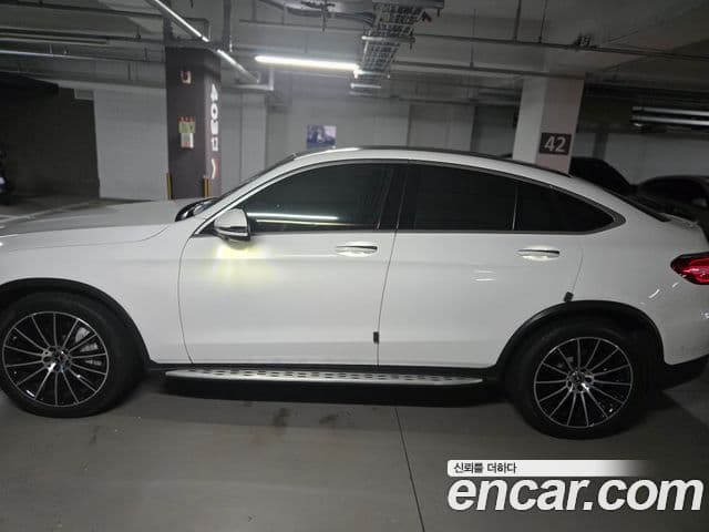 Mercedes-Benz GLC-Class 2019 — Şəkil 5/10