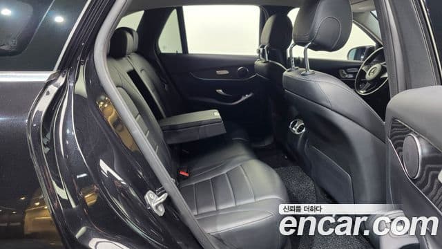 Mercedes-Benz GLC-Class 2019 — Фото 12/20