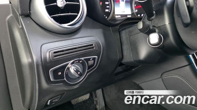 Mercedes-Benz GLC-Class 2019 — Фото 17/20