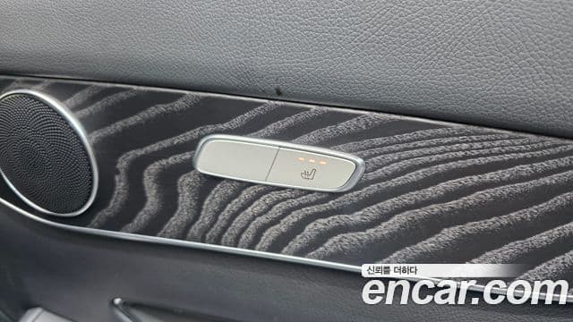 Mercedes-Benz GLC-Class 2019 — Фото 19/20