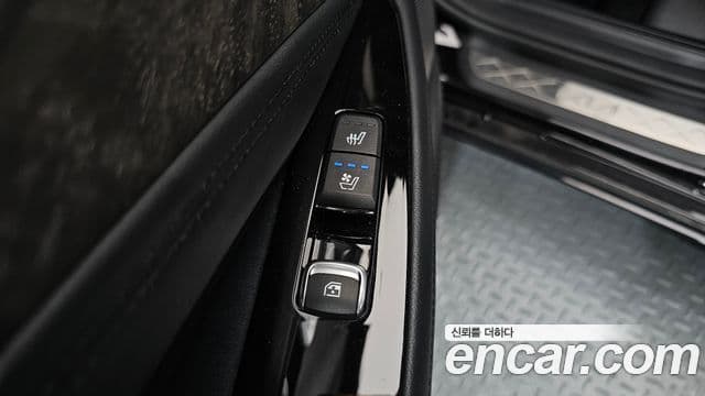 Kia K8 2021 — Şəkil 7/31