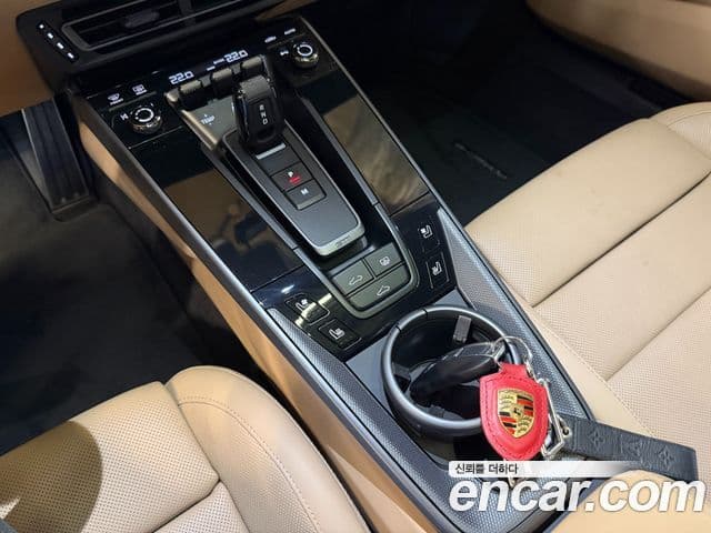 Porsche 911 2020 — ფოტო 10/18