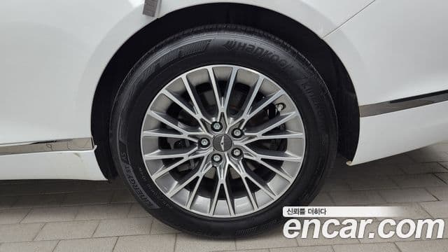 Genesis G80 2020 — Şəkil 27/31