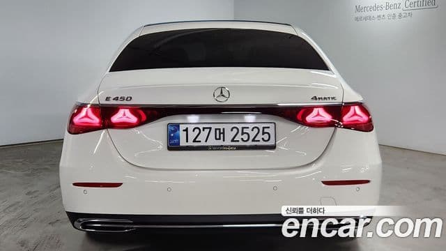 Mercedes-Benz E-Class 2024 — ფოტო 3/19