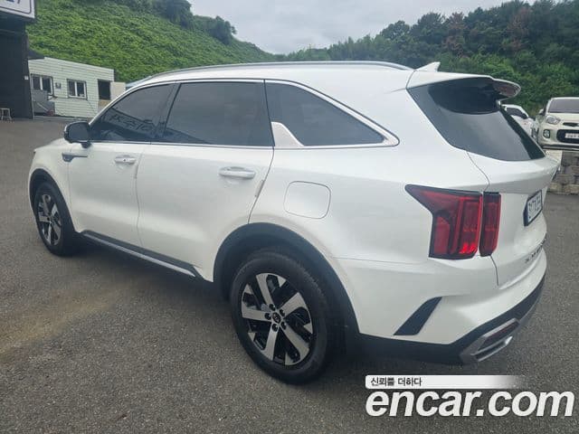 Kia Sorento 2021 — ფოტო 5/20