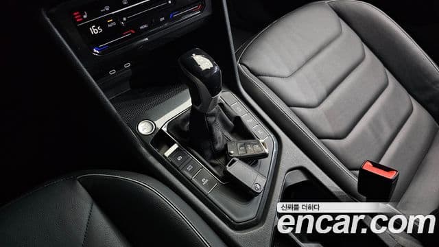 Volkswagen Tiguan 2023 — Şəkil 8/20