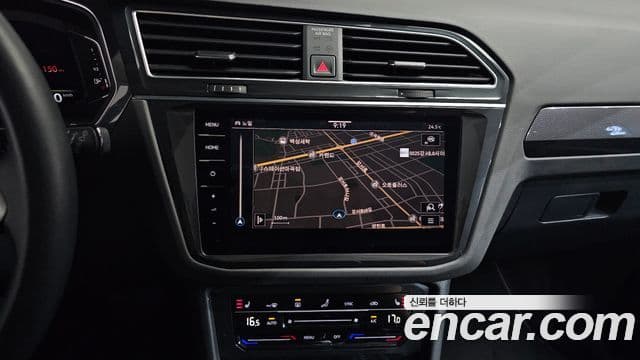 Volkswagen Tiguan 2023 — Şəkil 15/20