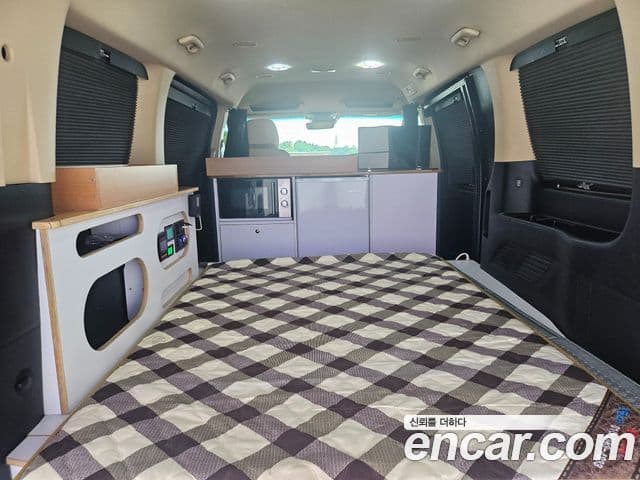 Hyundai Staria 2024 — Şəkil 4/20